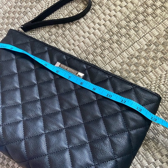 Steve Madden Large Quilted Leather Clutch - Picture 3 of 6